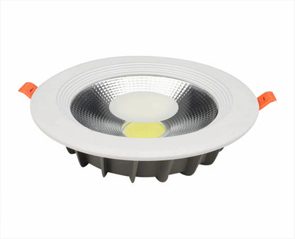 إنارة غاطسة ثابتة