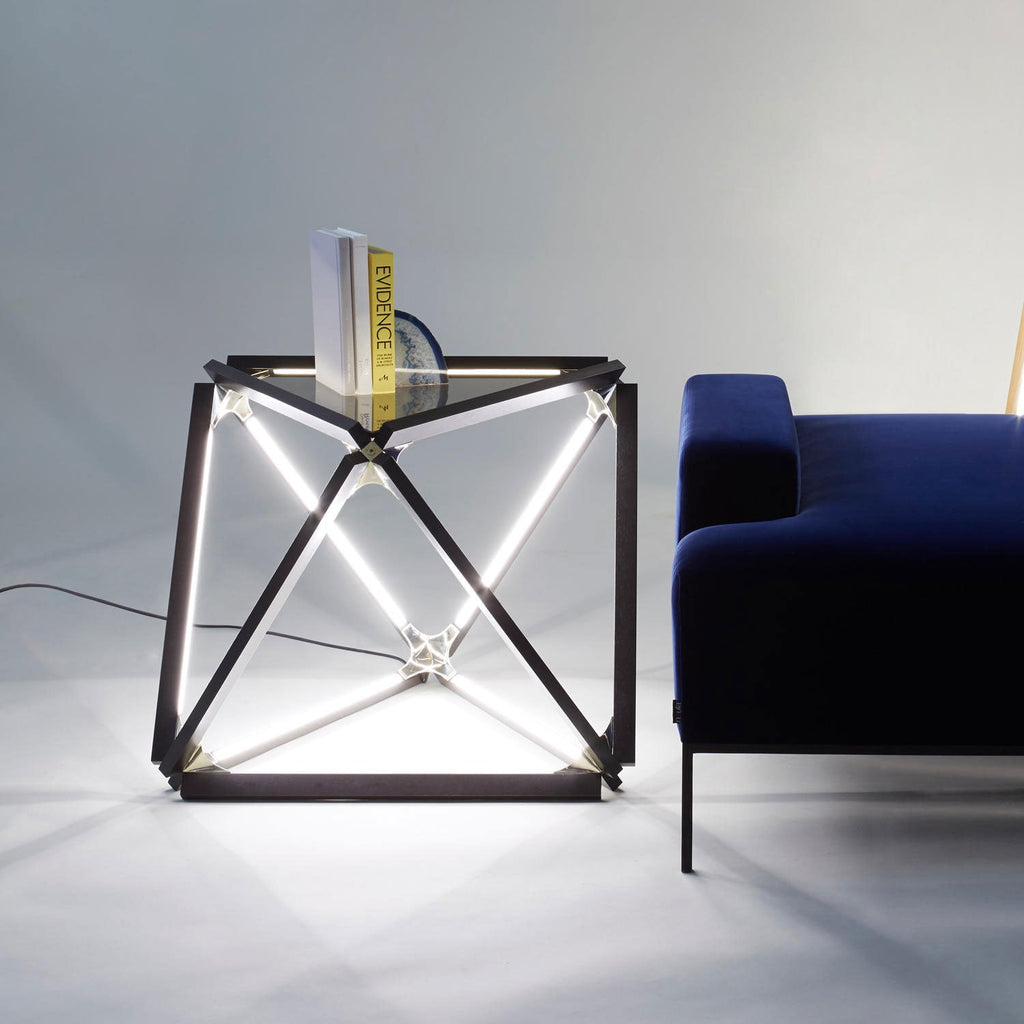 Decorative lighting table