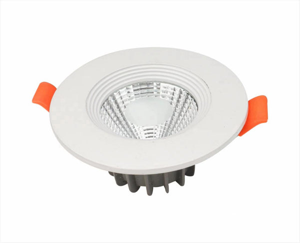 إنارة غاطسة ثابتة