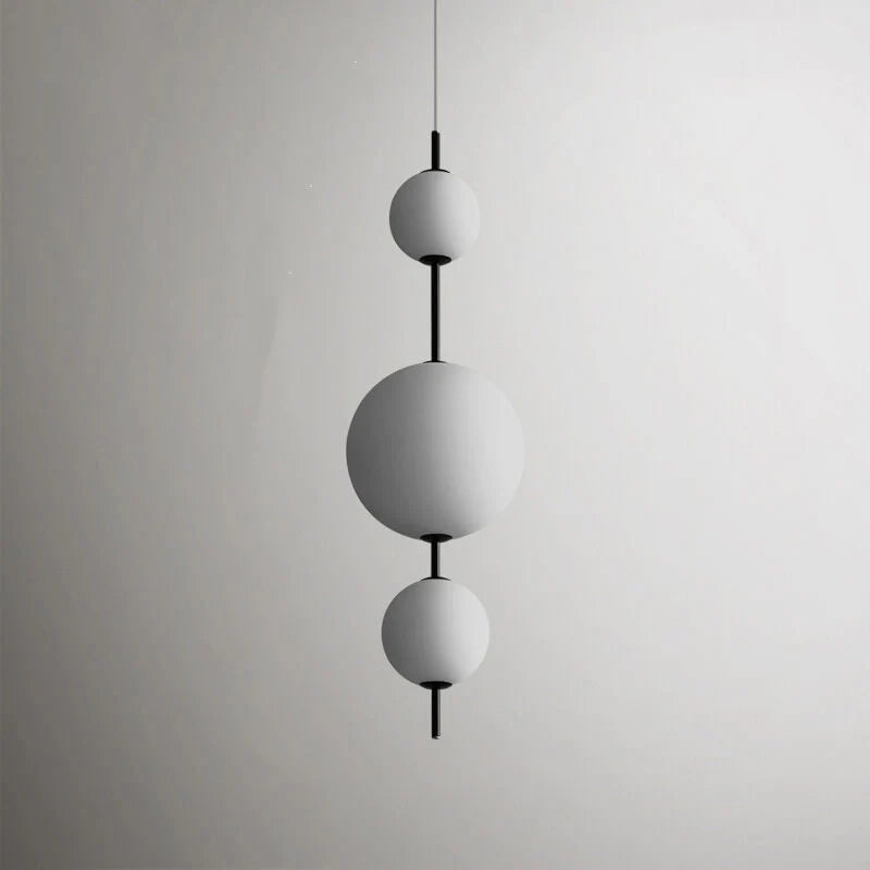 Graduated spherical pendant lighting