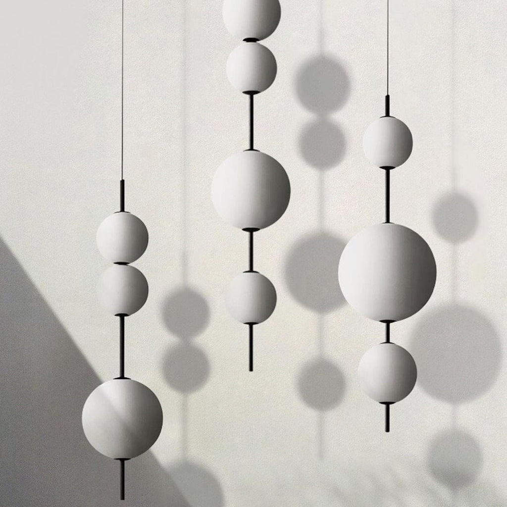 Graduated spherical pendant lighting