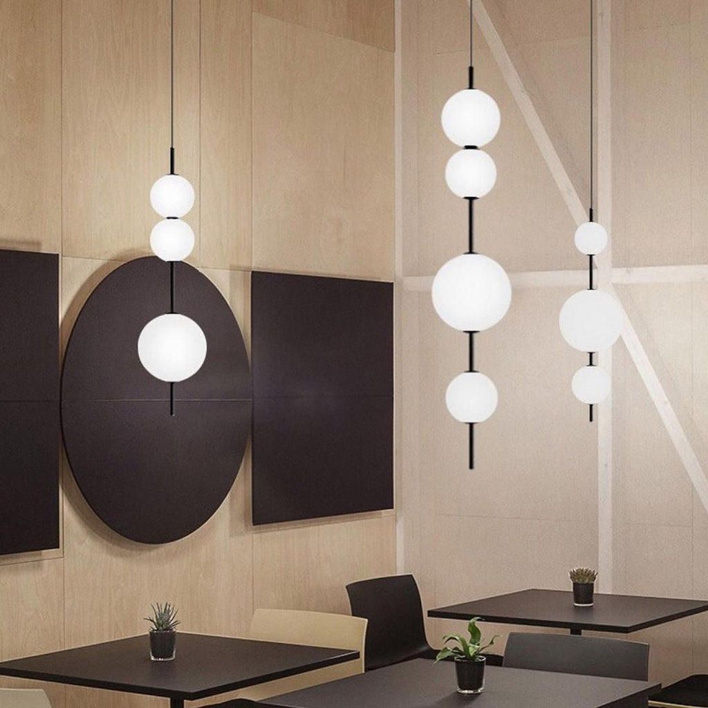 Graduated spherical pendant lighting