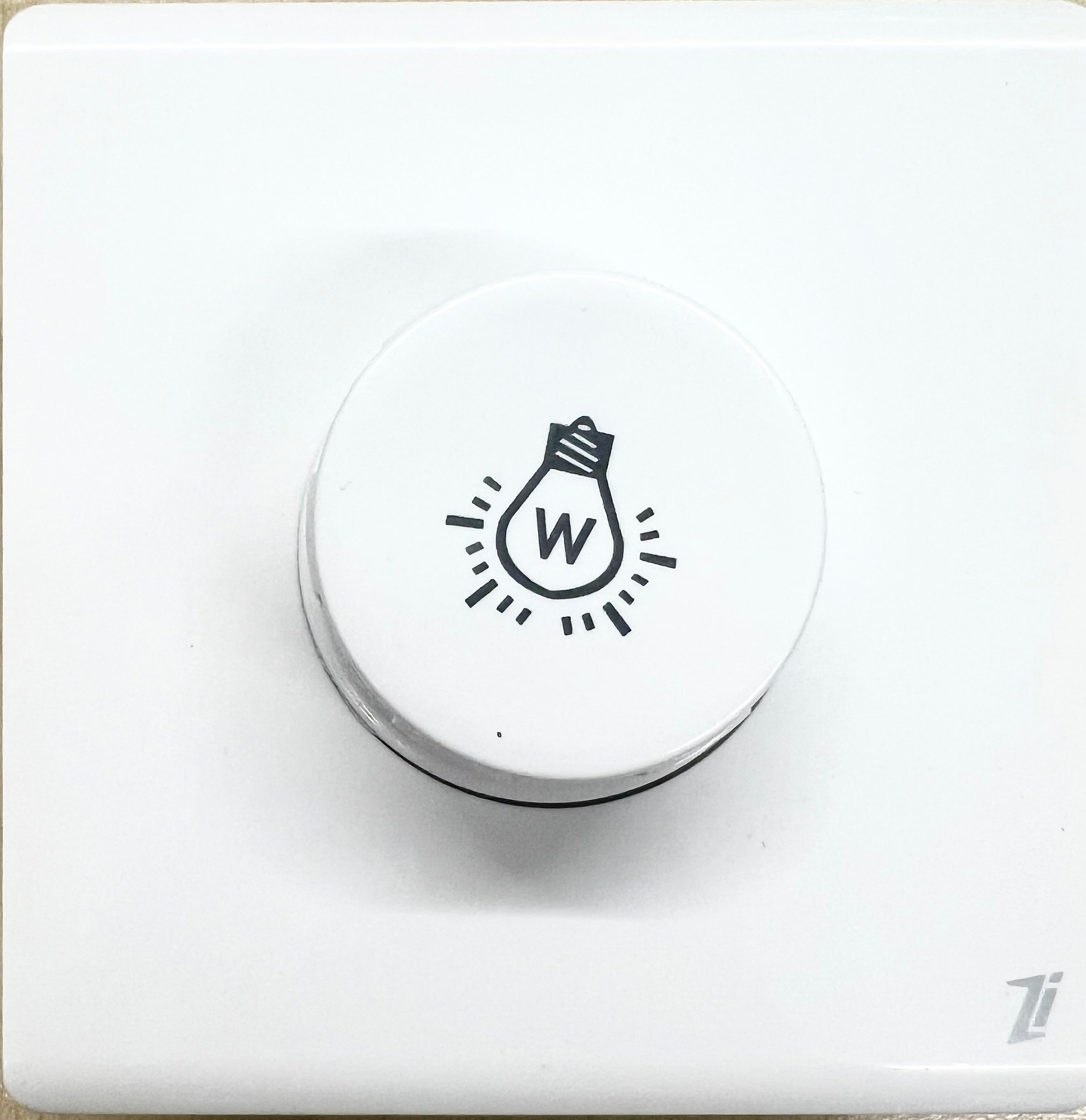 مفتاح ديمر 500 وات