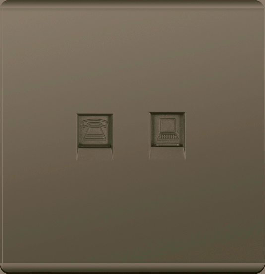 فيش كمبيوتر مع فيش تلفون