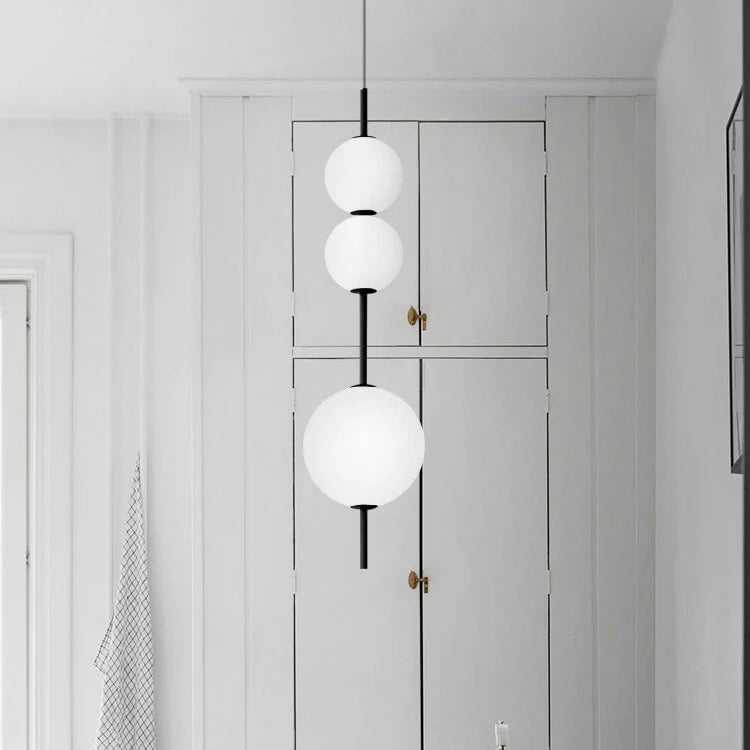 Graduated spherical pendant lighting