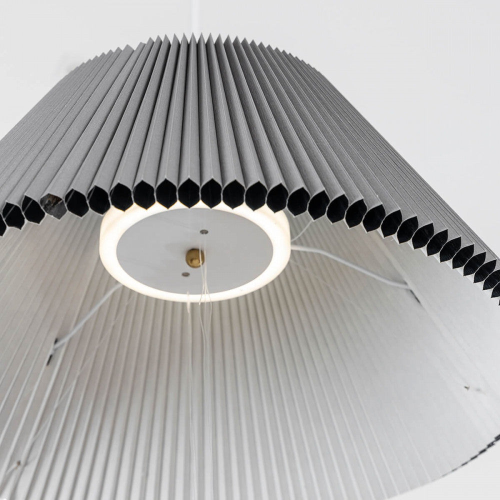 إنارة تعليق قماش زرقاء