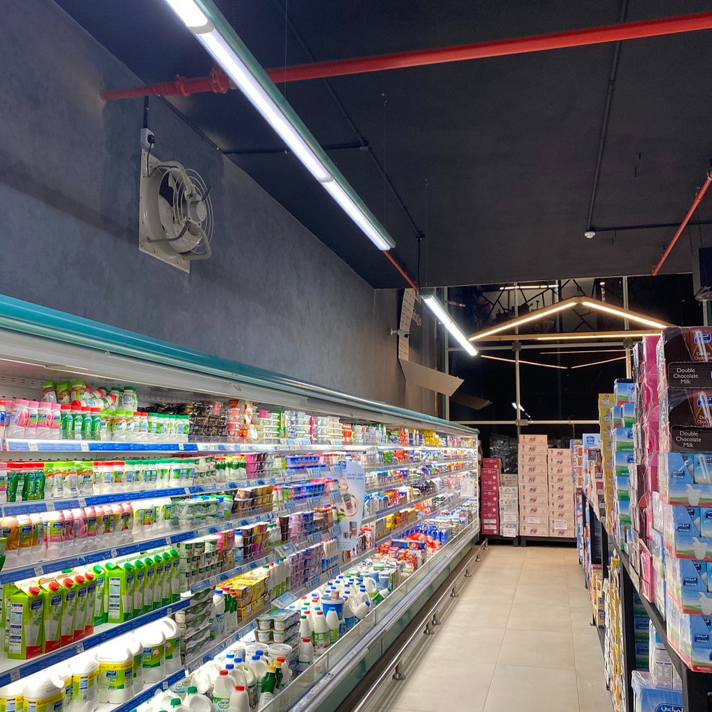 إنارة طولية خارجية