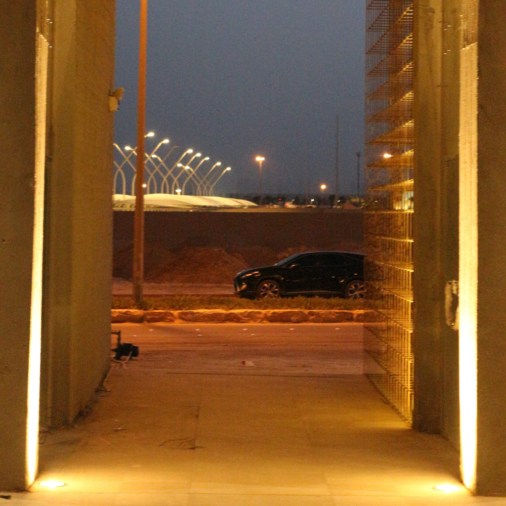 إنارة أرضية | inground light